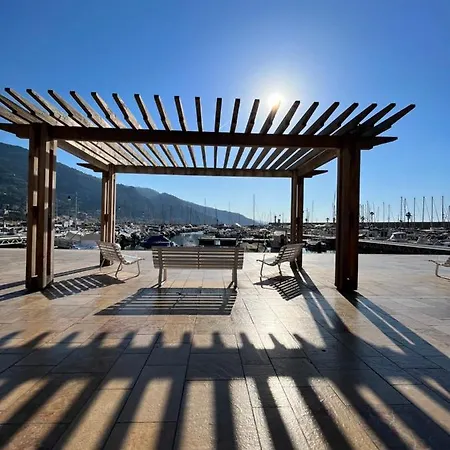 Apartment Duplex 6 Pers - Panoramic Sea View - Old - 2 Mn *