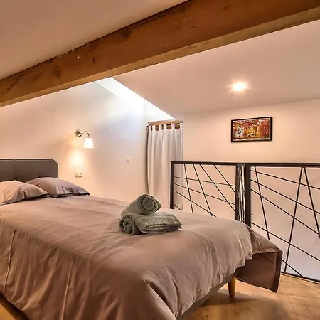 Duplex 6 Pers - Panoramic Sea View - Old - 2 Mn Daire